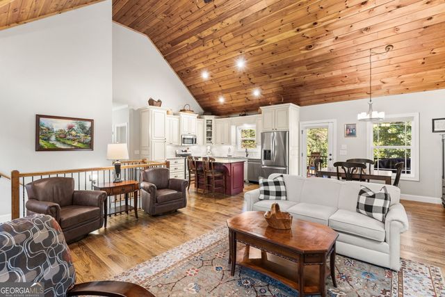 1702 Cedar Cliff Road, Hiawassee, GA 30546