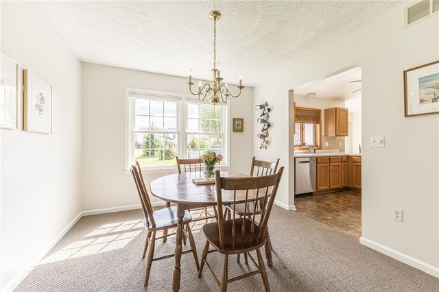 462 Dunwoody Crossing, Webster, NY 14580