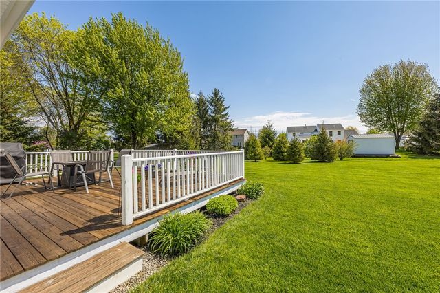 462 Dunwoody Crossing, Webster, NY 14580