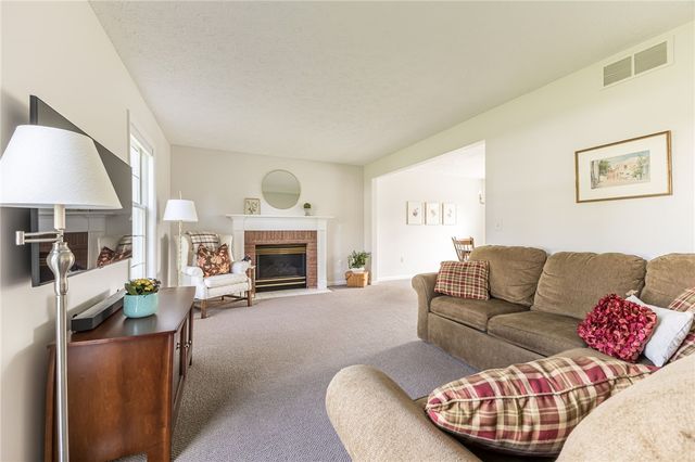 462 Dunwoody Crossing, Webster, NY 14580