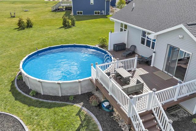 392 SONG BIRD CIRCLE, Sobieski, WI 54171