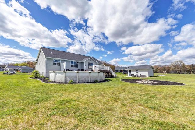 392 SONG BIRD CIRCLE, Sobieski, WI 54171