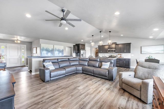 392 SONG BIRD CIRCLE, Sobieski, WI 54171