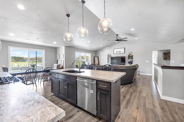 392 SONG BIRD CIRCLE, Sobieski, WI 54171