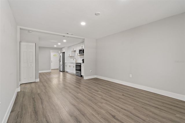3810 S RANDALL STREET, Tampa, FL 33611