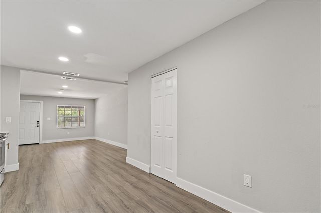 3810 S RANDALL STREET, Tampa, FL 33611
