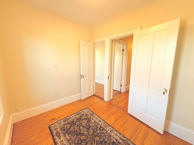 214 Spring St 2, Boston, MA 02132