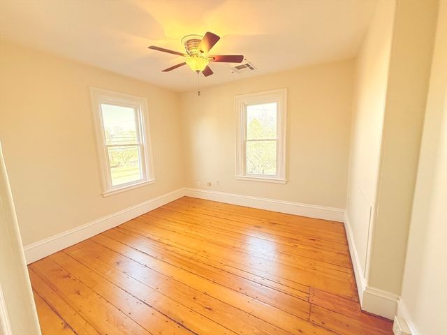 214 Spring St 2, Boston, MA 02132