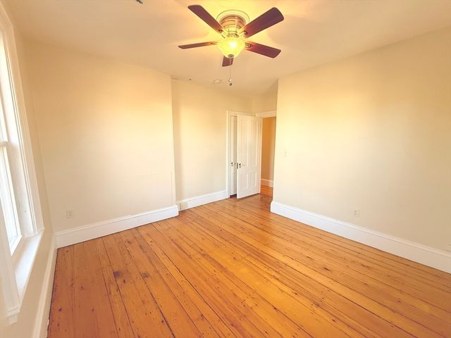 214 Spring St 2, Boston, MA 02132