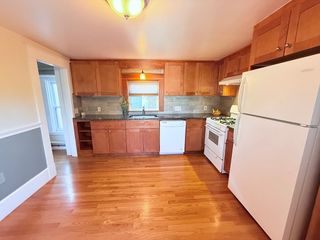 214 Spring St 2, Boston, MA 02132