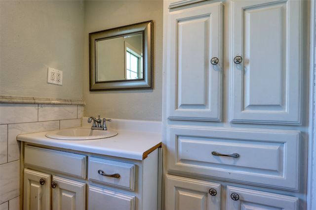 2222 Houston Street, Grand Prairie, TX 75050