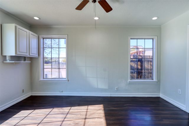 2222 Houston Street, Grand Prairie, TX 75050