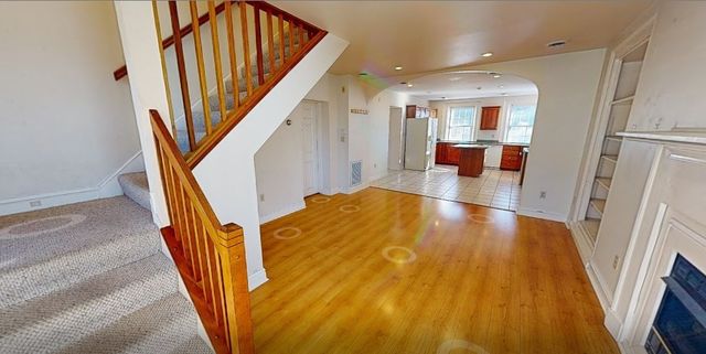 1319 Riverside Dr 400, Bridgewater, PA 15009