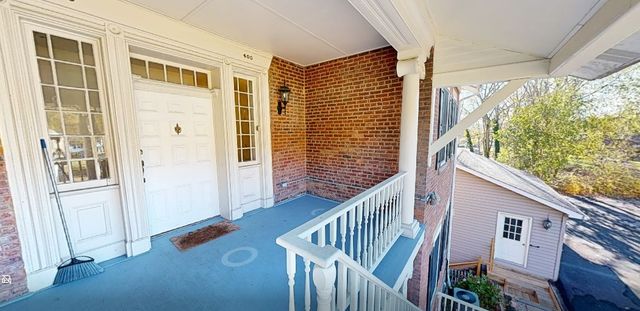 1319 Riverside Dr 400, Bridgewater, PA 15009
