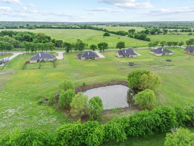 5244 Fm 1571, Lone Oak, TX 75453