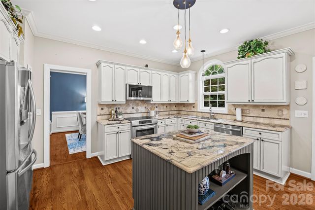 11424 Innes Court, Charlotte, NC 28277
