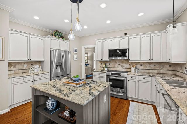 11424 Innes Court, Charlotte, NC 28277