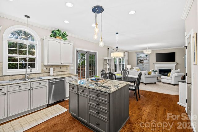 11424 Innes Court, Charlotte, NC 28277