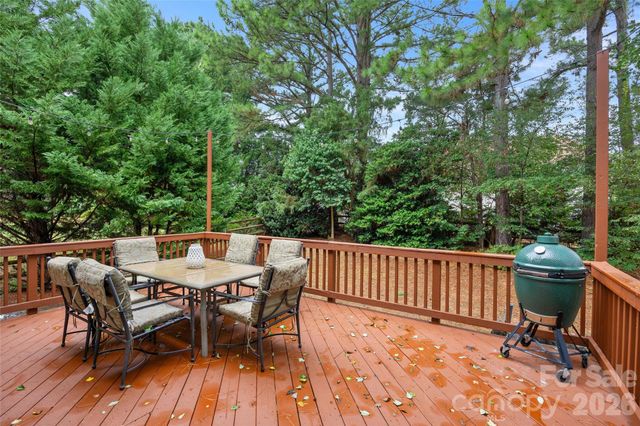 11424 Innes Court, Charlotte, NC 28277