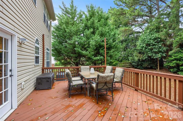 11424 Innes Court, Charlotte, NC 28277