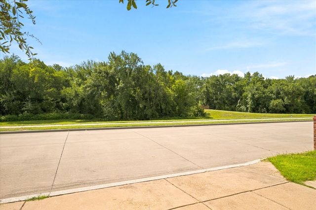 716 Harrison Lane, Lavon, TX 75166