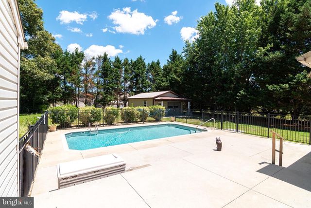 12 PETUNIA RD, Greenwood, DE 19950