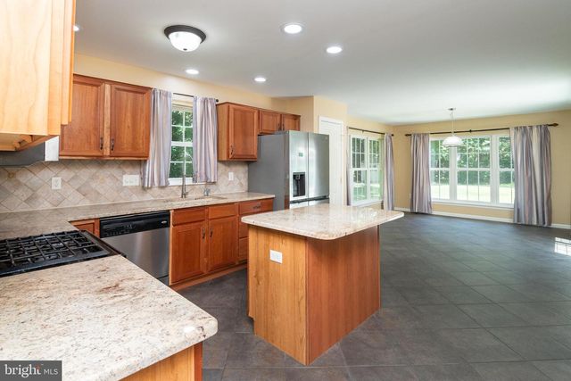 12 PETUNIA RD, Greenwood, DE 19950