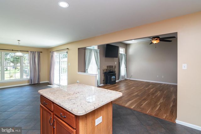 12 PETUNIA RD, Greenwood, DE 19950