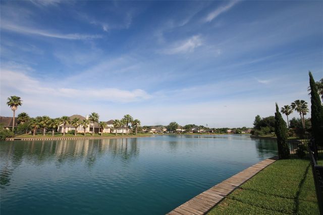 6714 Portuguese Bend Drive, Missouri City, TX 77459