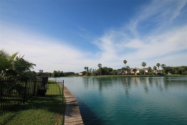 6714 Portuguese Bend Drive, Missouri City, TX 77459