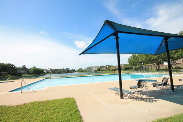 6714 Portuguese Bend Drive, Missouri City, TX 77459