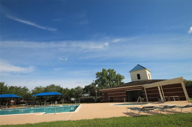 6714 Portuguese Bend Drive, Missouri City, TX 77459