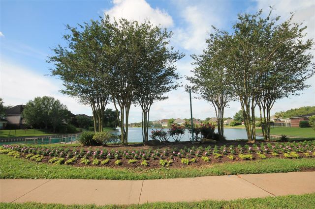 6714 Portuguese Bend Drive, Missouri City, TX 77459