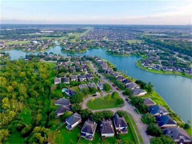 6714 Portuguese Bend Drive, Missouri City, TX 77459