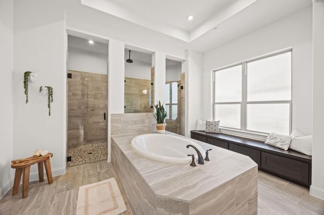 2324 Bel Paese BND, Leander, TX 78641