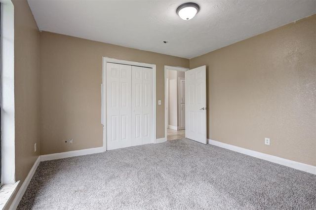 9313 Southlake Drive, Oklahoma City, OK 73159