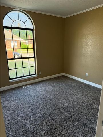 9313 Southlake Drive, Oklahoma City, OK 73159