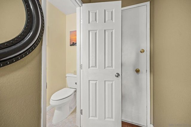 5700 Baltimore Drive 206, La Mesa, CA 91942