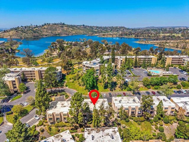 5700 Baltimore Drive 206, La Mesa, CA 91942