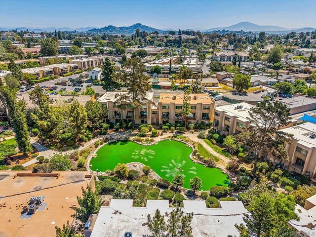 5700 Baltimore Drive 206, La Mesa, CA 91942