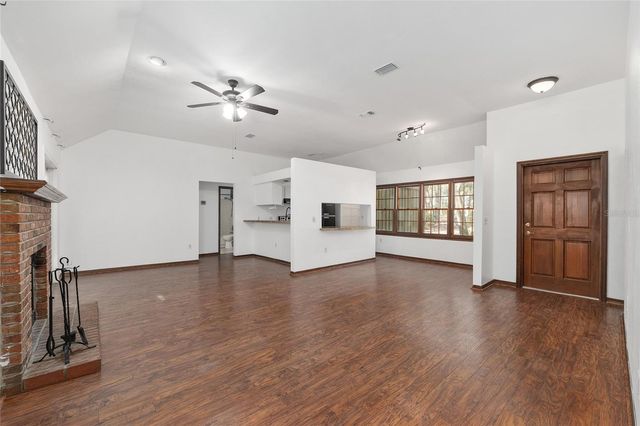 8305 SW 46TH LANE, Gainesville, FL 32608