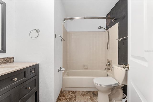 8305 SW 46TH LANE, Gainesville, FL 32608