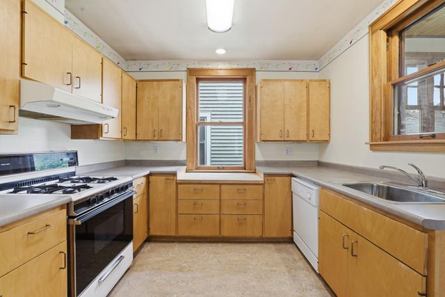 2140 Dayton Avenue, Saint Paul, MN 55104