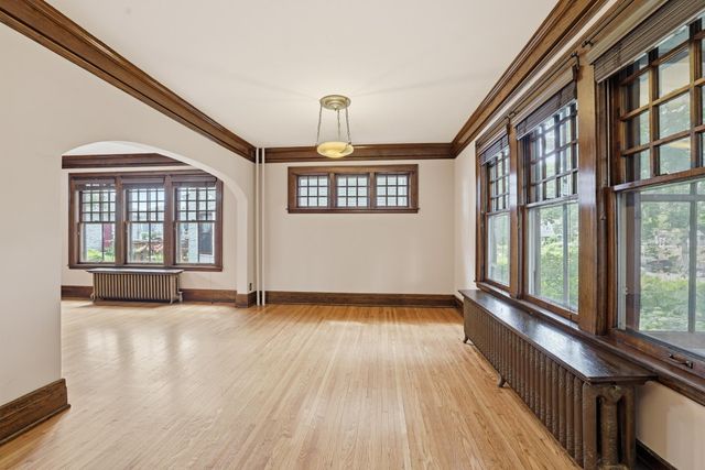 2140 Dayton Avenue, Saint Paul, MN 55104