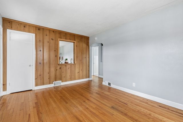 3237 12th Street, Rock Island, IL 61201