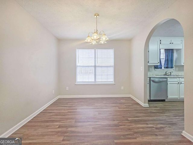 4445 Brookridge Drive, Loganville, GA 30052