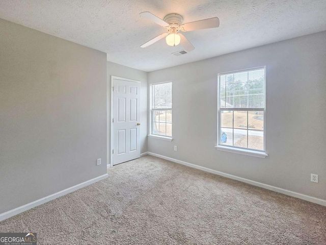 4445 Brookridge Drive, Loganville, GA 30052