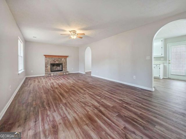 4445 Brookridge Drive, Loganville, GA 30052