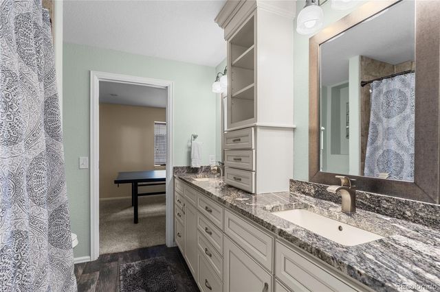 25 Sailing Way, Palmer Lake, CO 80133