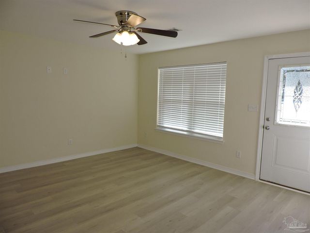 1000 Polk Ave, Pensacola, FL 32507